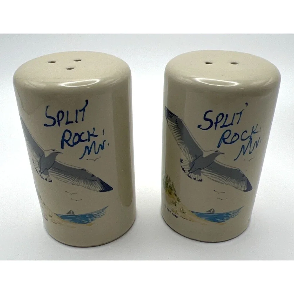 Nautical Seagull Sandpiper Split Rock, MN Dec. 1980 Salt & Pepper Shaker